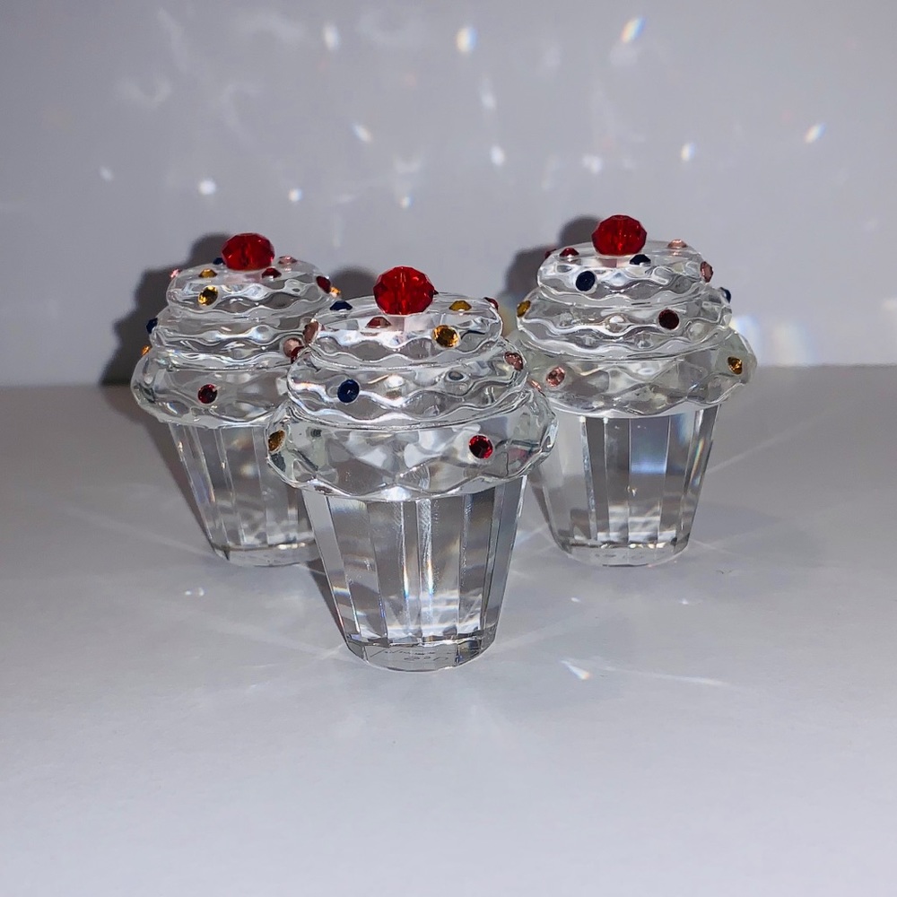 Three Crystal Cupcakes